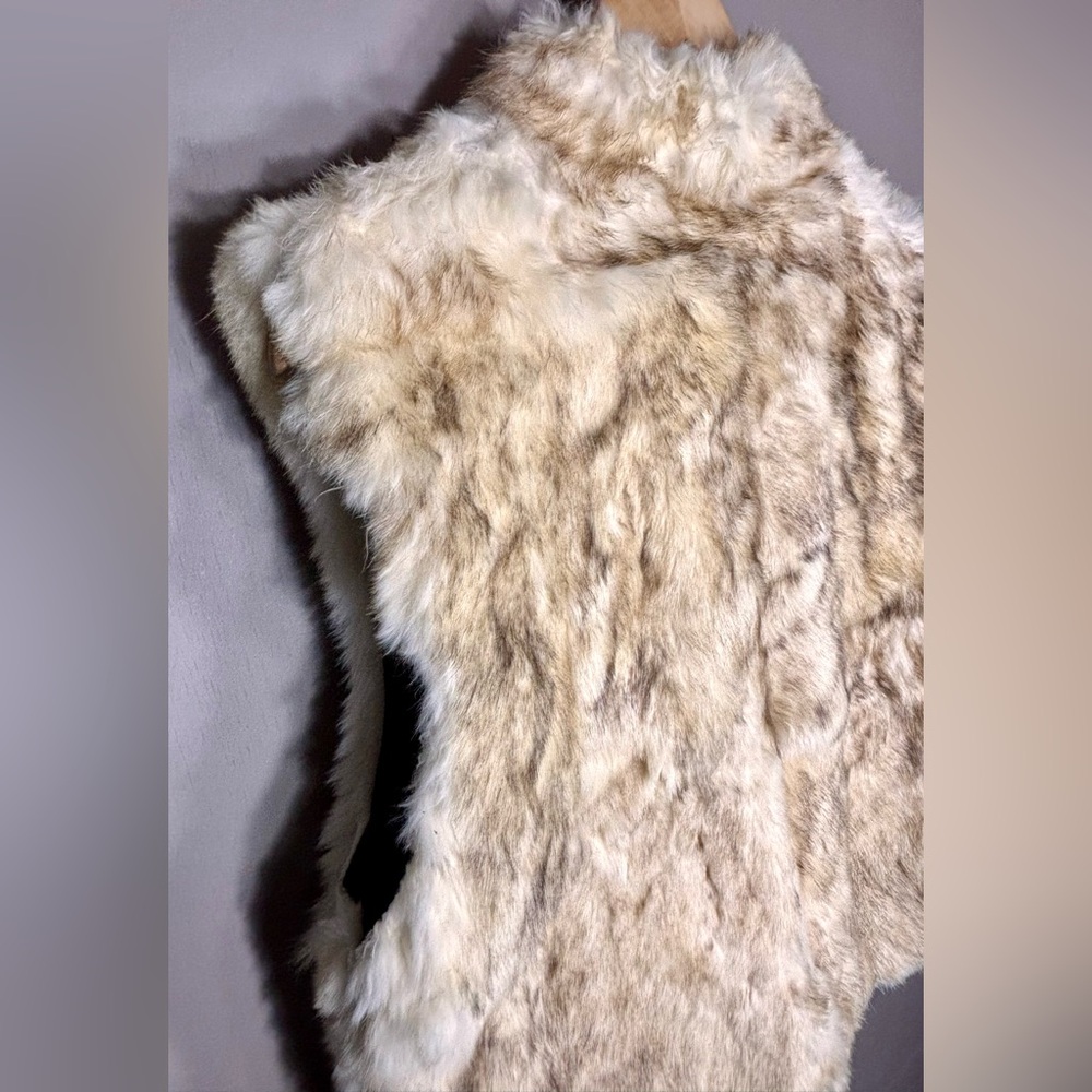 REVERSIBLE Rabbit Fur Lined Vest - Picture 10 of 16